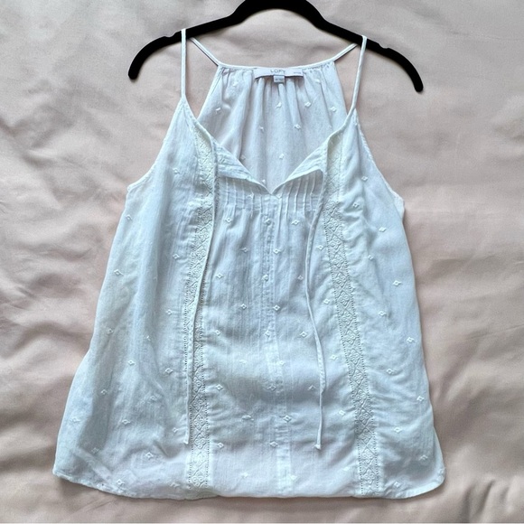 White Sleeveless Top - Picture 1 of 3